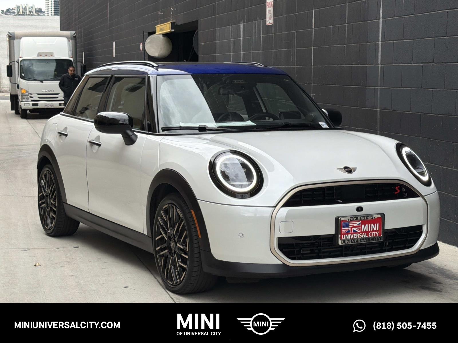 2025 MINI Hardtop 4 Door