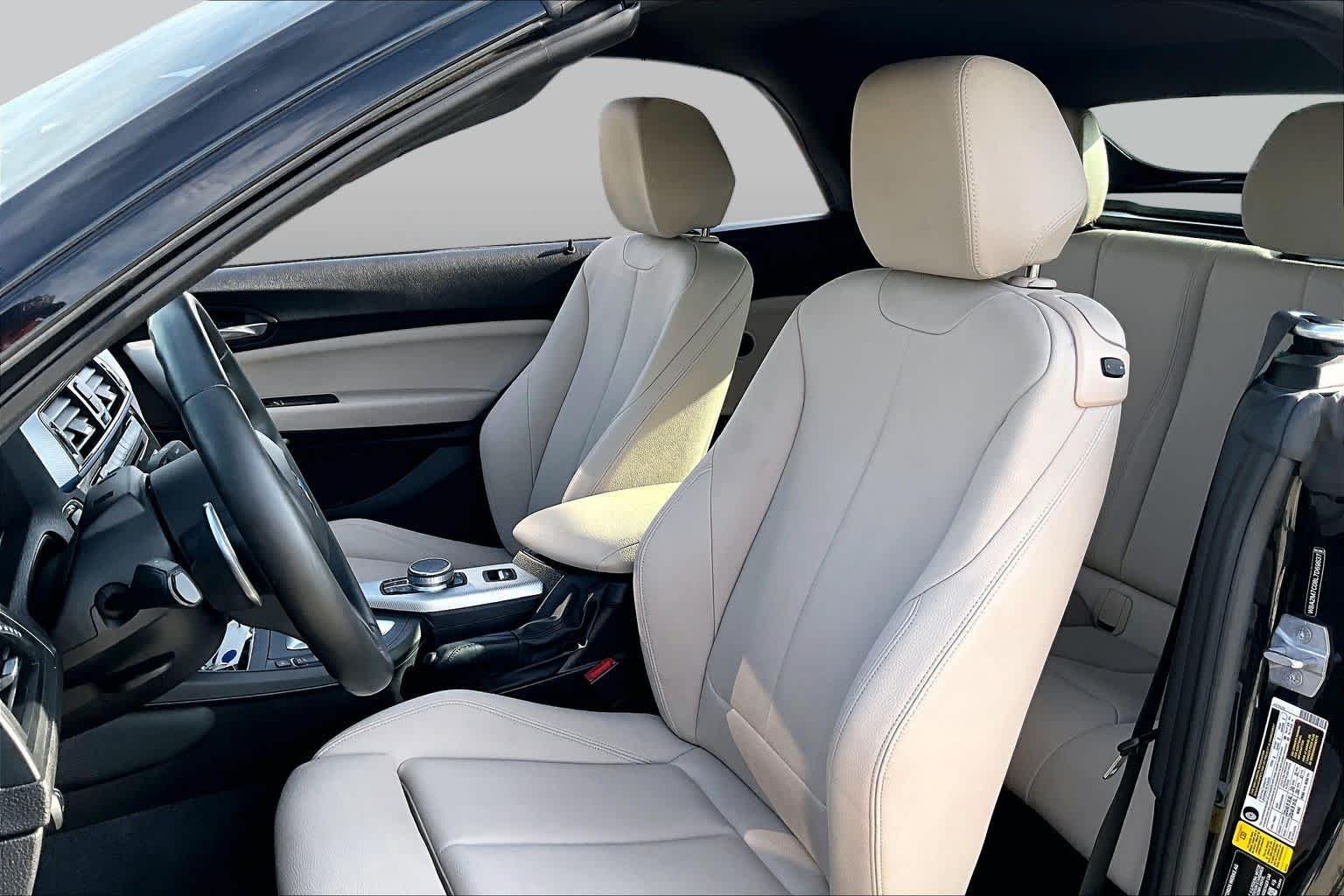 Used 2020 Black Sapphire Metallic BMW 230i image 6