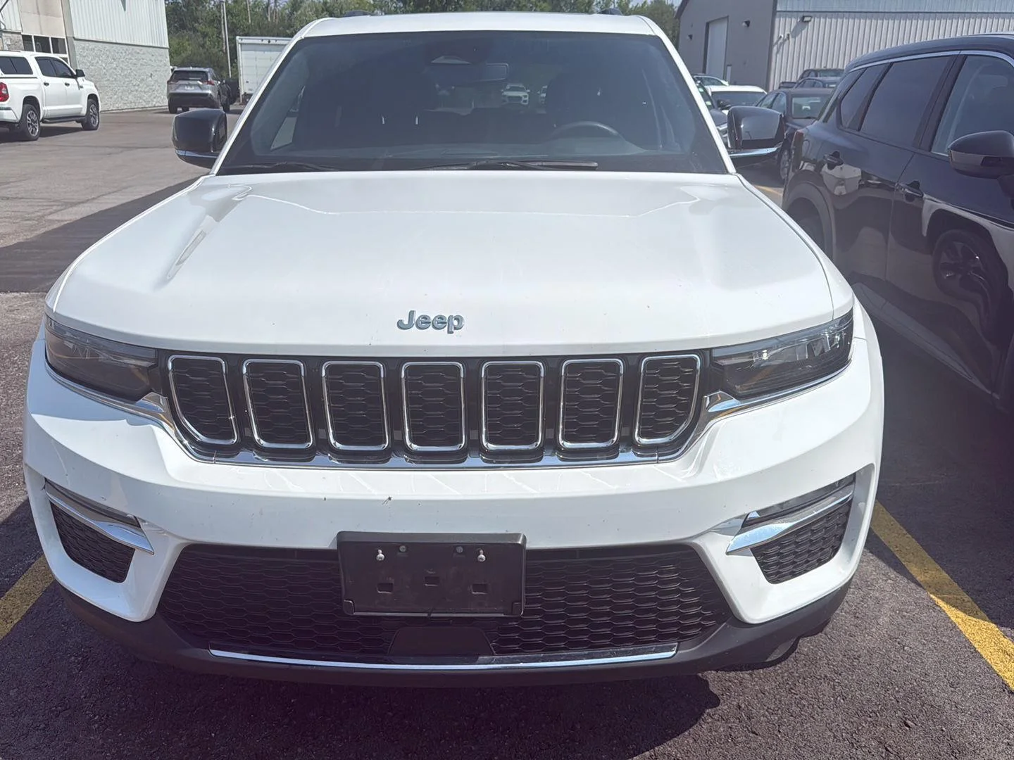 Used 2024 Bright White Clearcoat Jeep LIMI image 8