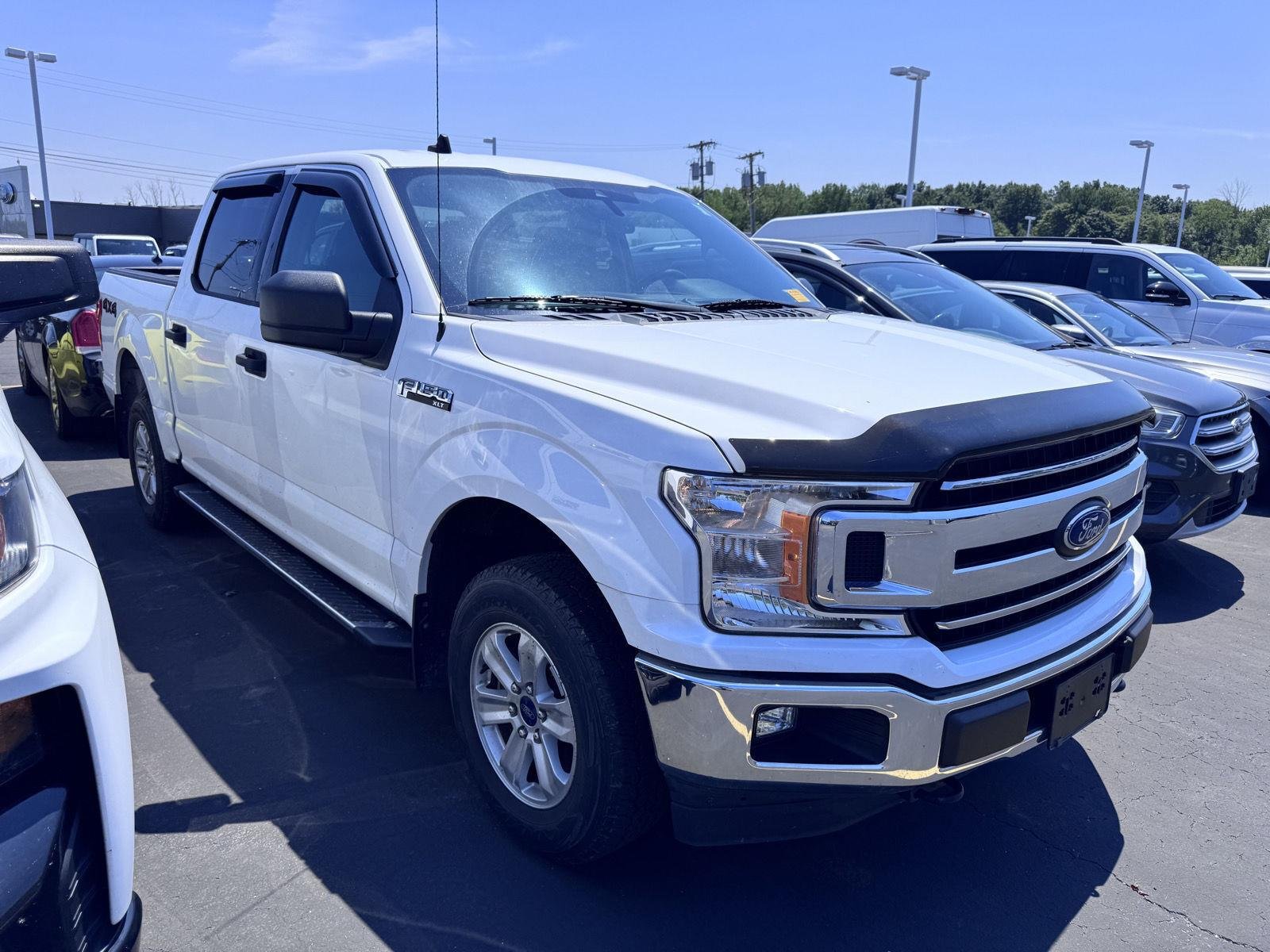 Used 2020 Oxford White Ford XLT image 3