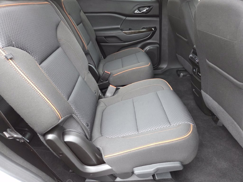 2023 GMC Acadia AT4 - Photo 29