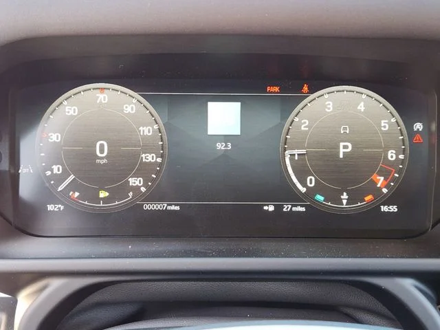Used 2024 Black Land Rover S image 15