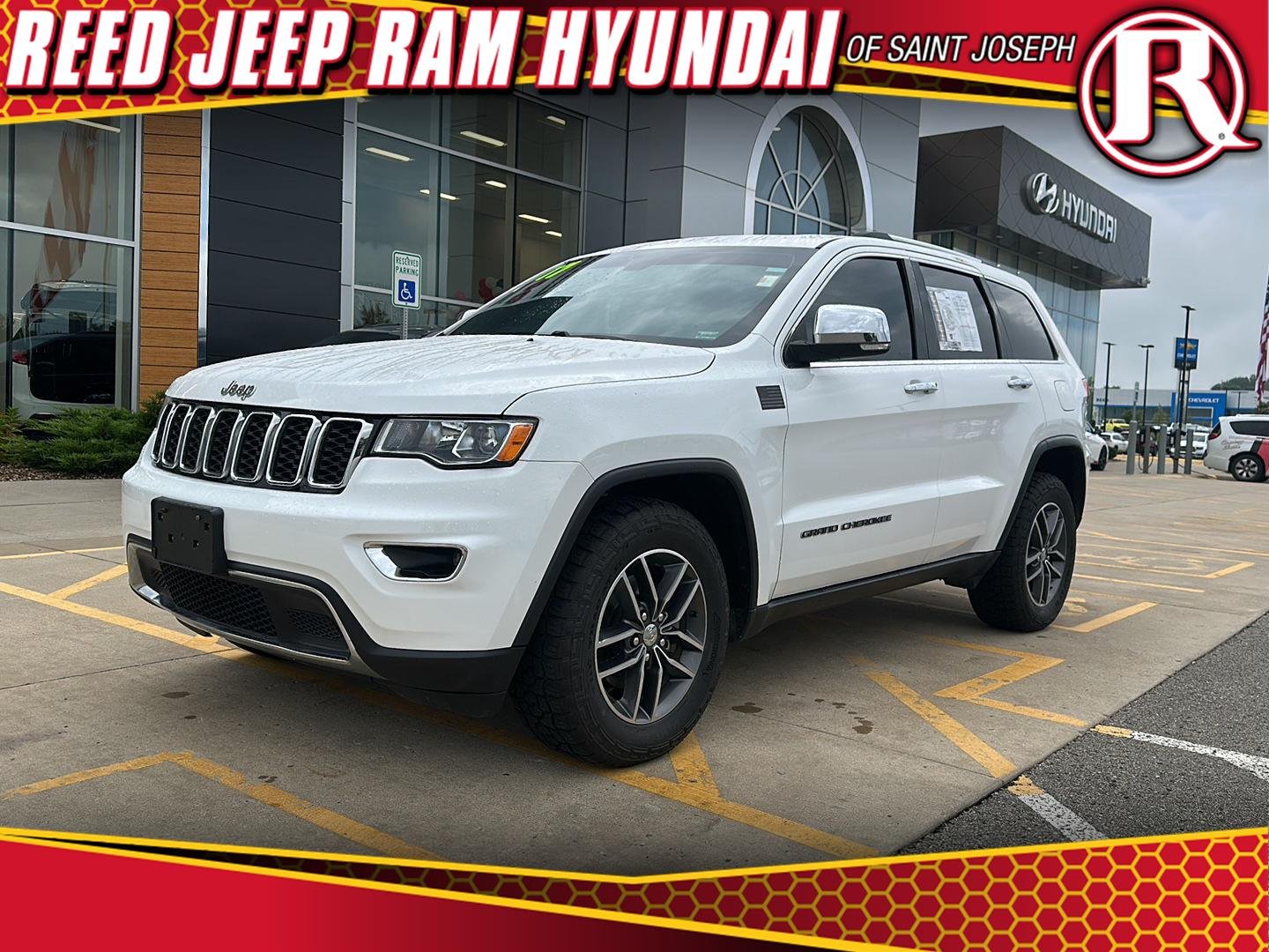 Used 2017 Bright White Clearcoat Jeep Limited image 1