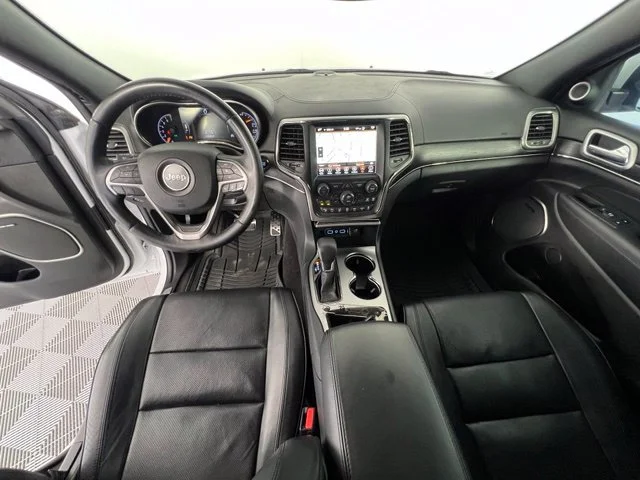 Used 2018 Bright White Clearcoat Jeep High Altitude image 17