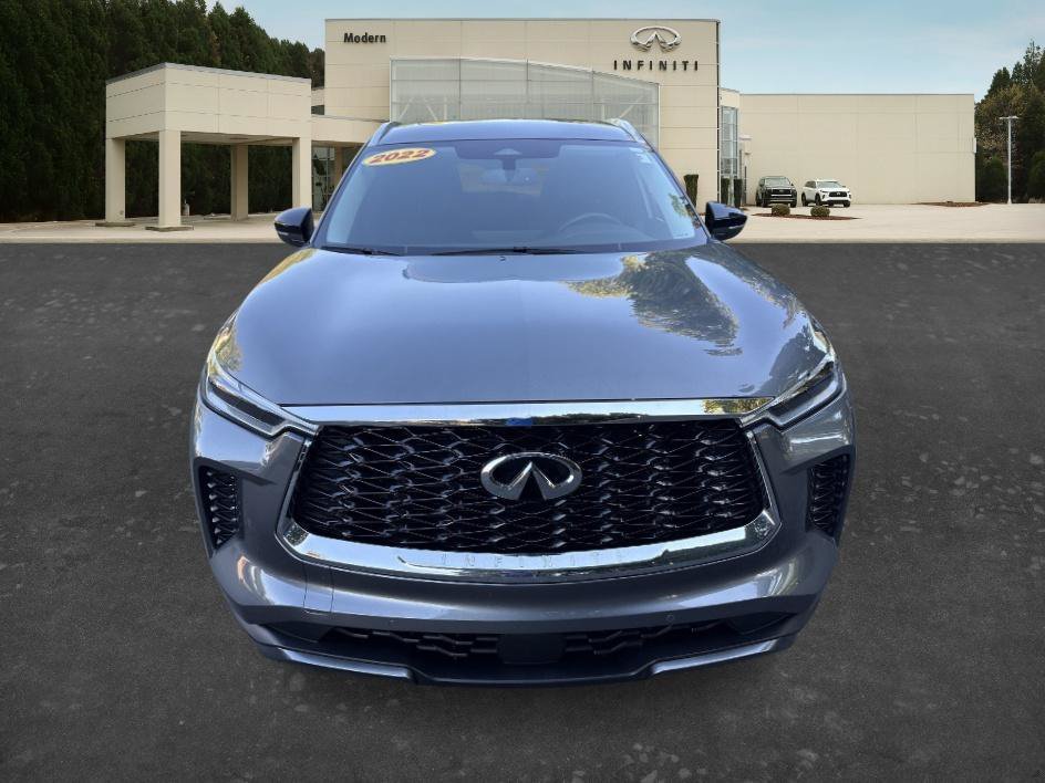 Used 2022 Graphite Shadow INFINITI LUXE image 2