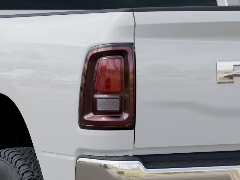 New 2026 Bright White Clear-Coat Exterior Paint RAM Tradesman image 5