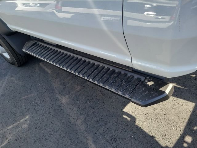 New 2026 Oxford White Ford F-550® XL image 20