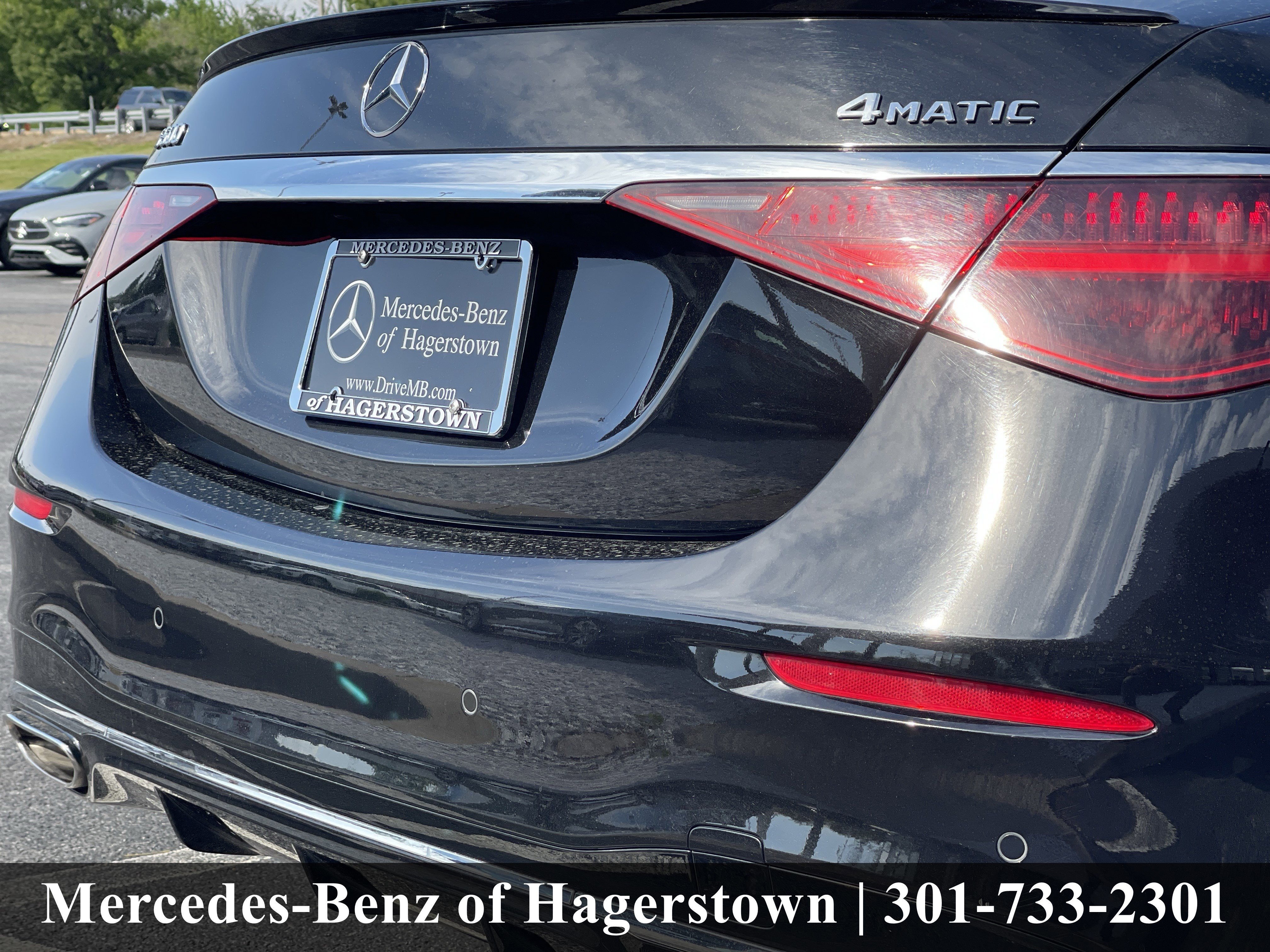 Certified Used 2022 Obsidian Black Mercedes-Benz S 500 4MATIC® Sedan image 38