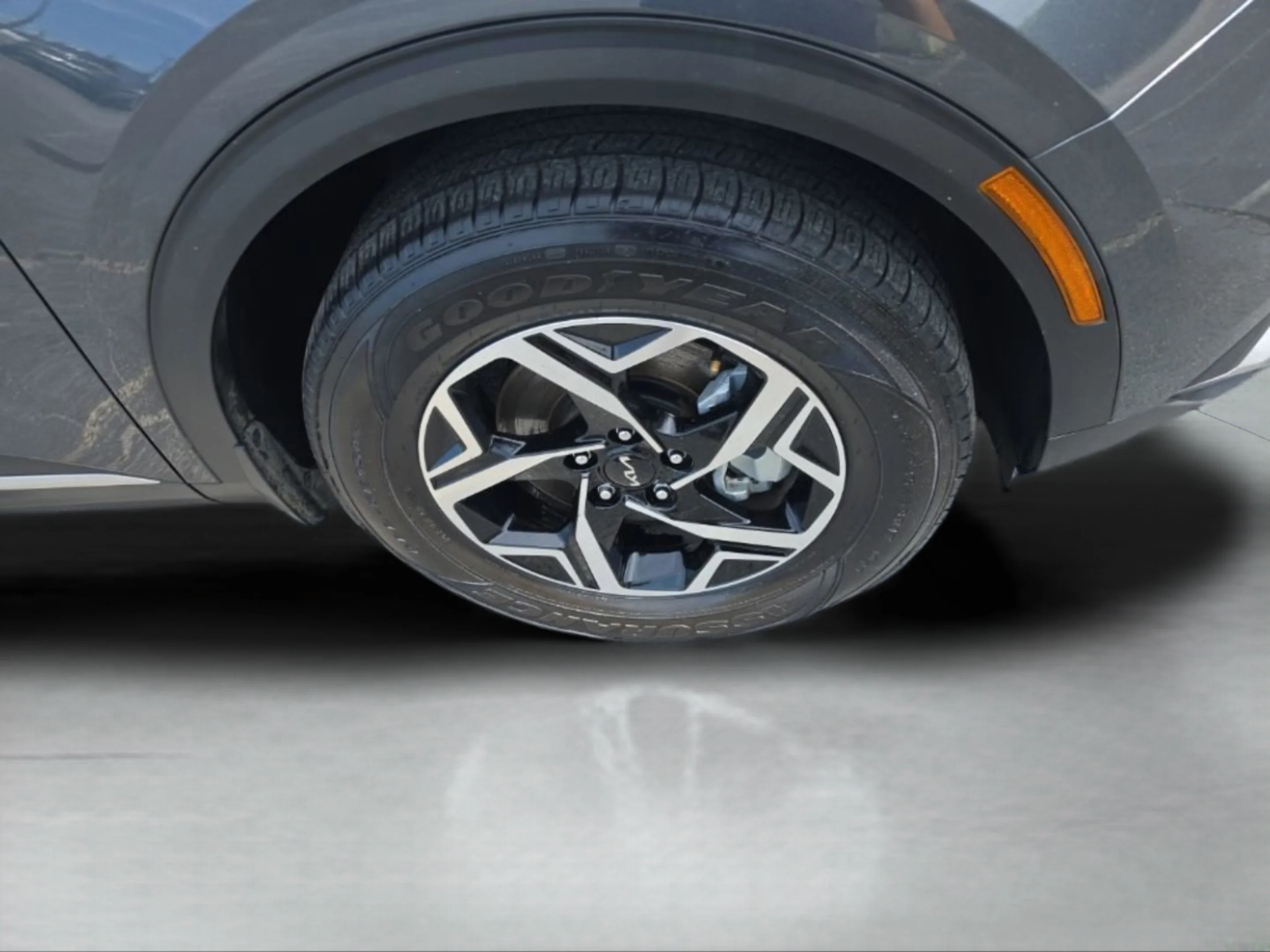 Used 2023 Gray Kia LX image 31