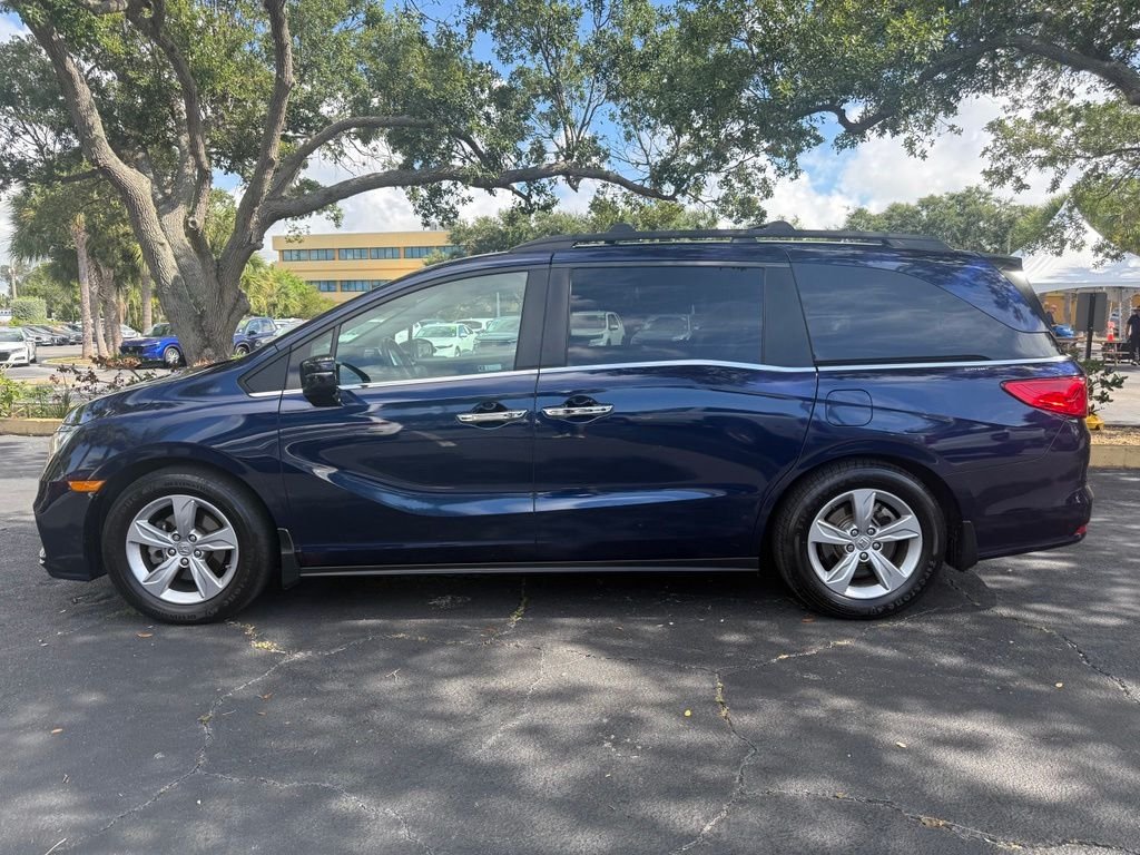 Used 2020  Honda EX-L image 2