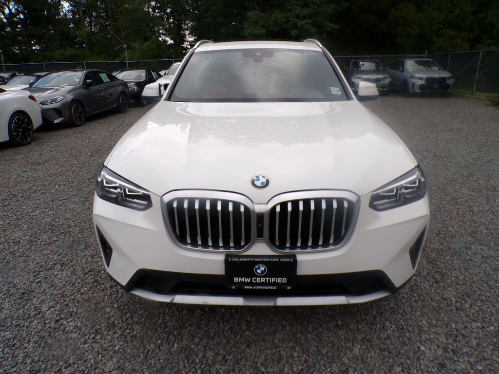 Certified Used 2023 Alpine White BMW xDrive30i image 2