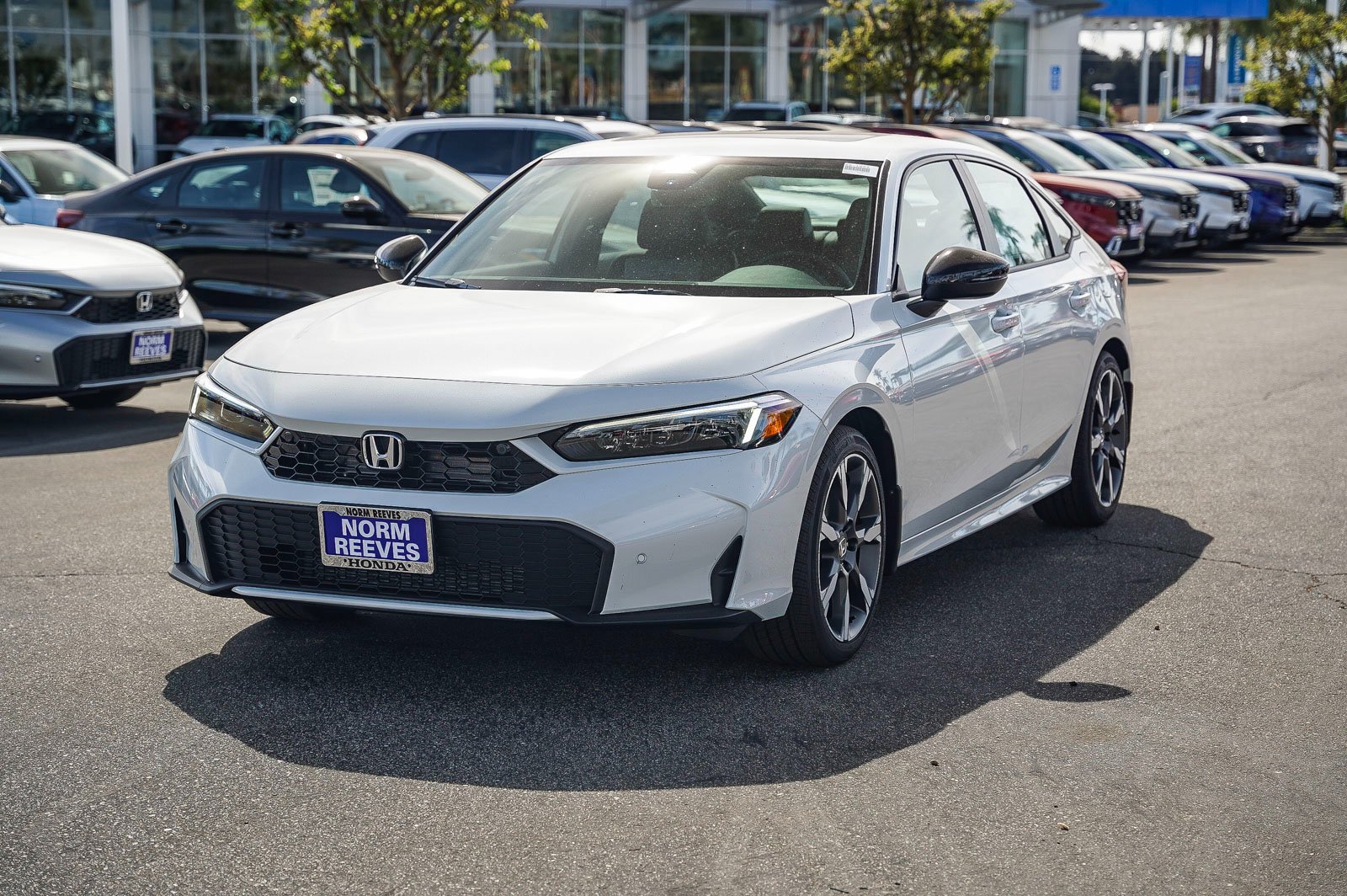 New 2026 Platinum White Pearl Honda Sport Touring CVT image 3