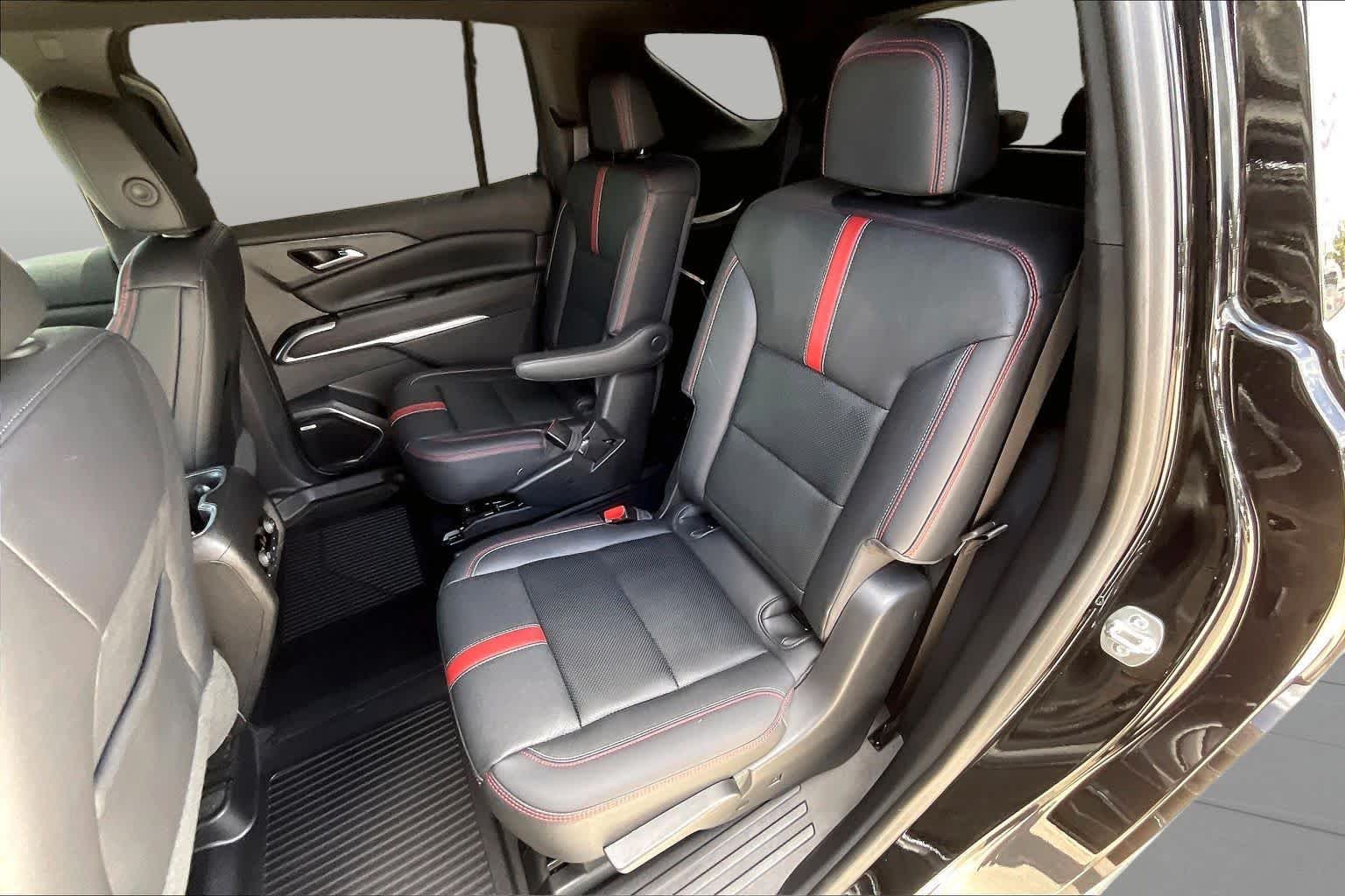 Used 2024 Mosaic Black Metallic Chevrolet FWD RS image 20