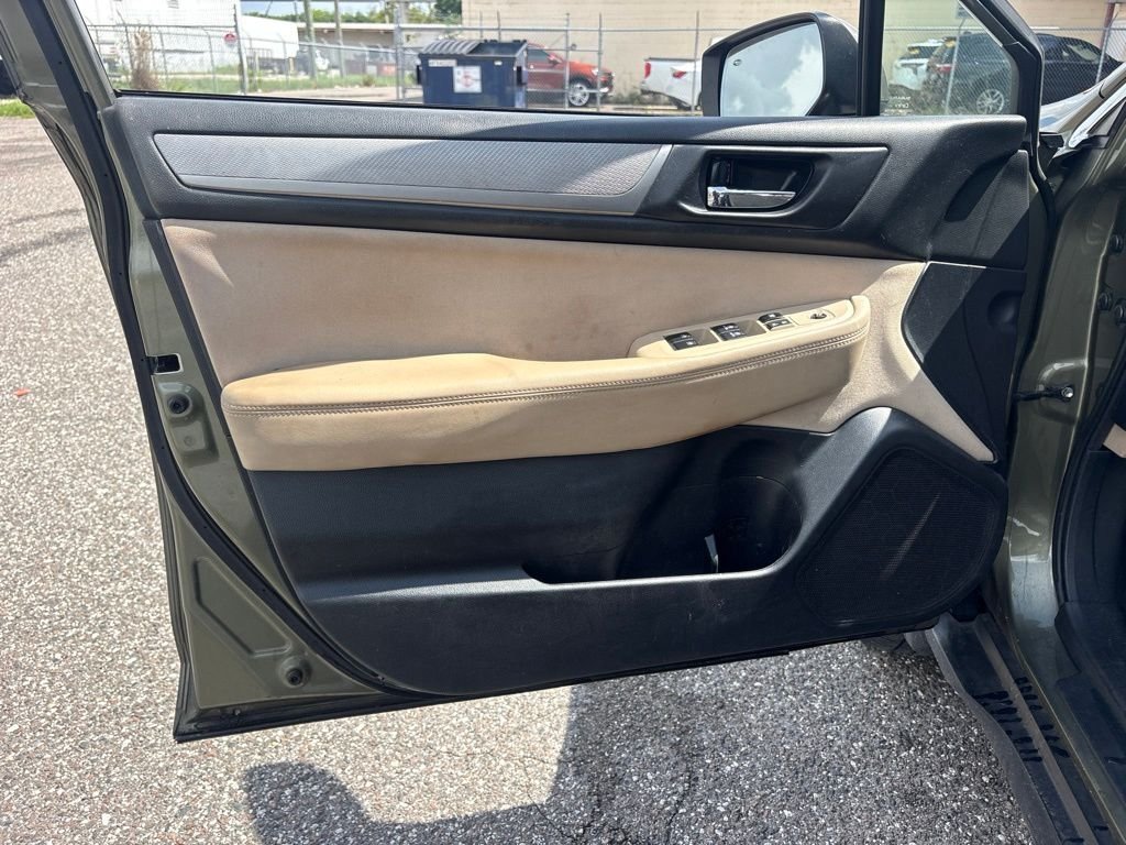 2016 Subaru Outback Premium - Photo 10
