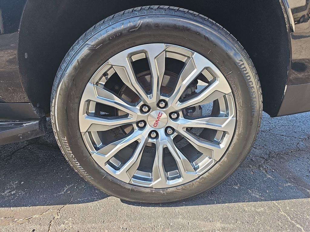 Certified Used 2021 ONYX BLACK GMC Denali image 39