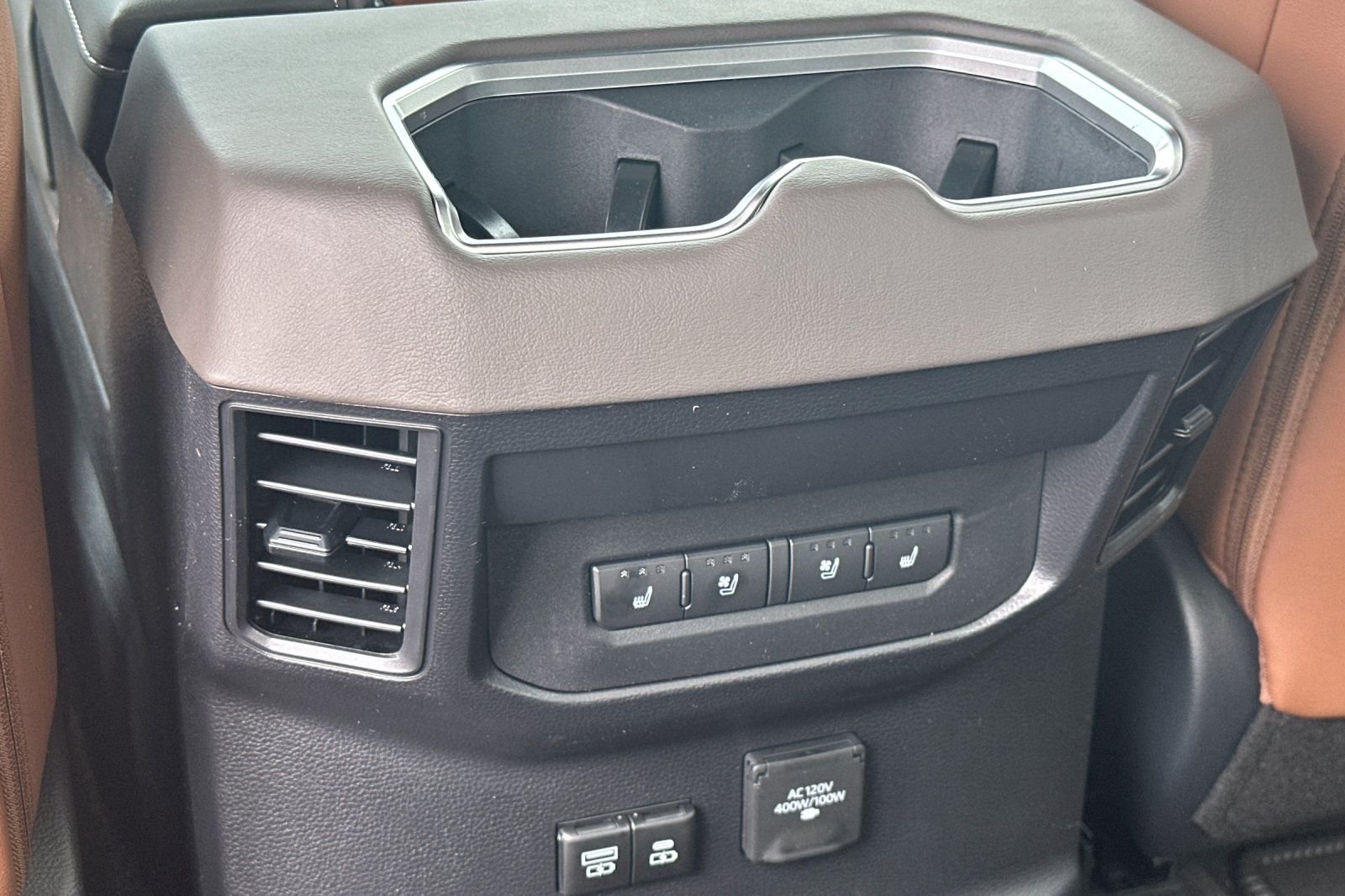 2025 Toyota Tundra 1794 Edition - Photo 14