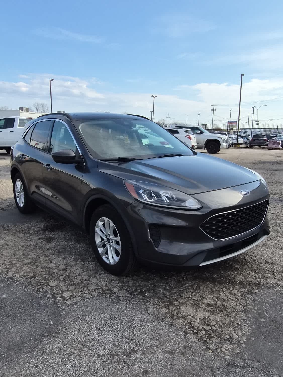 2020 Ford Escape SE