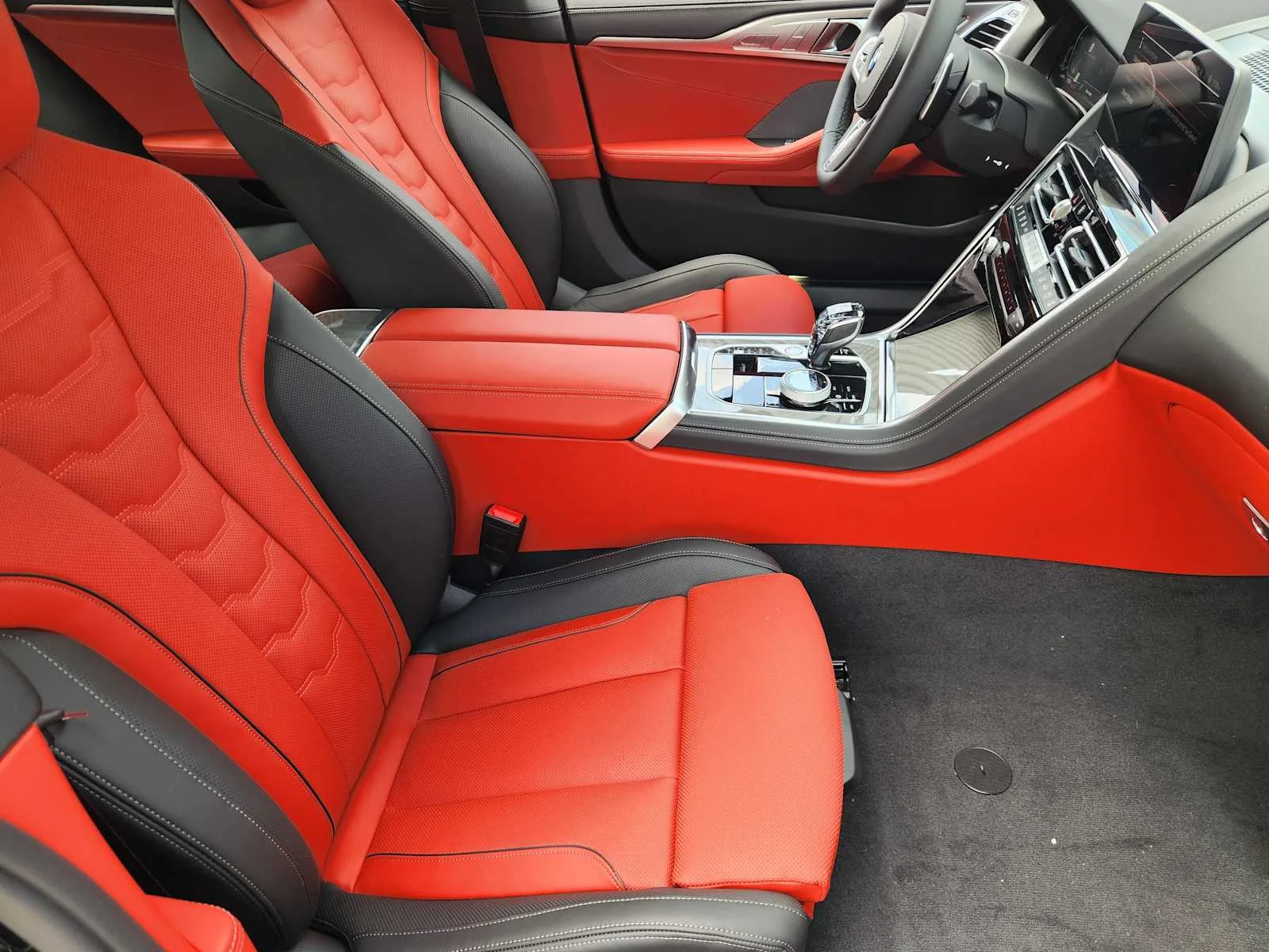 New 2026 Carbon Black Metallic BMW 840i image 5