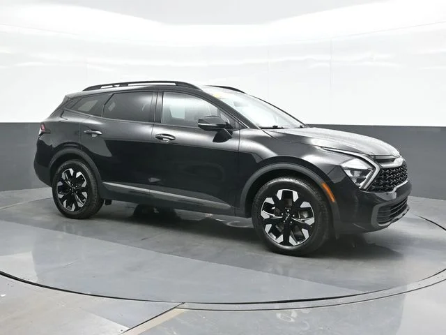 Used 2023 Black Kia X-Line image 7