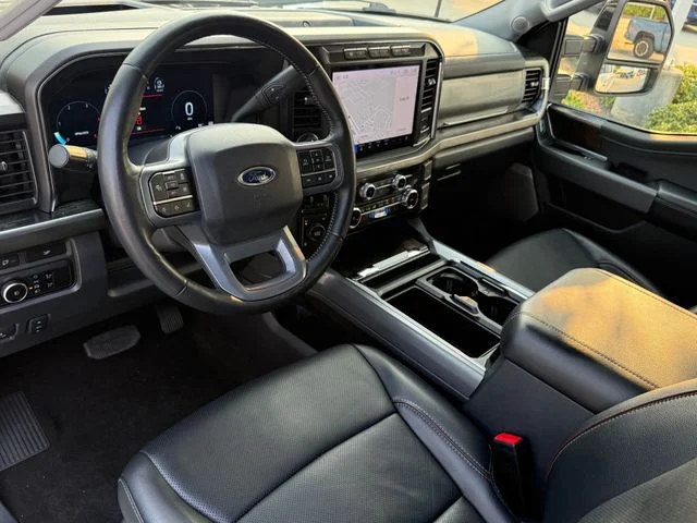 Used 2024 White Metallic Ford Lariat image 12