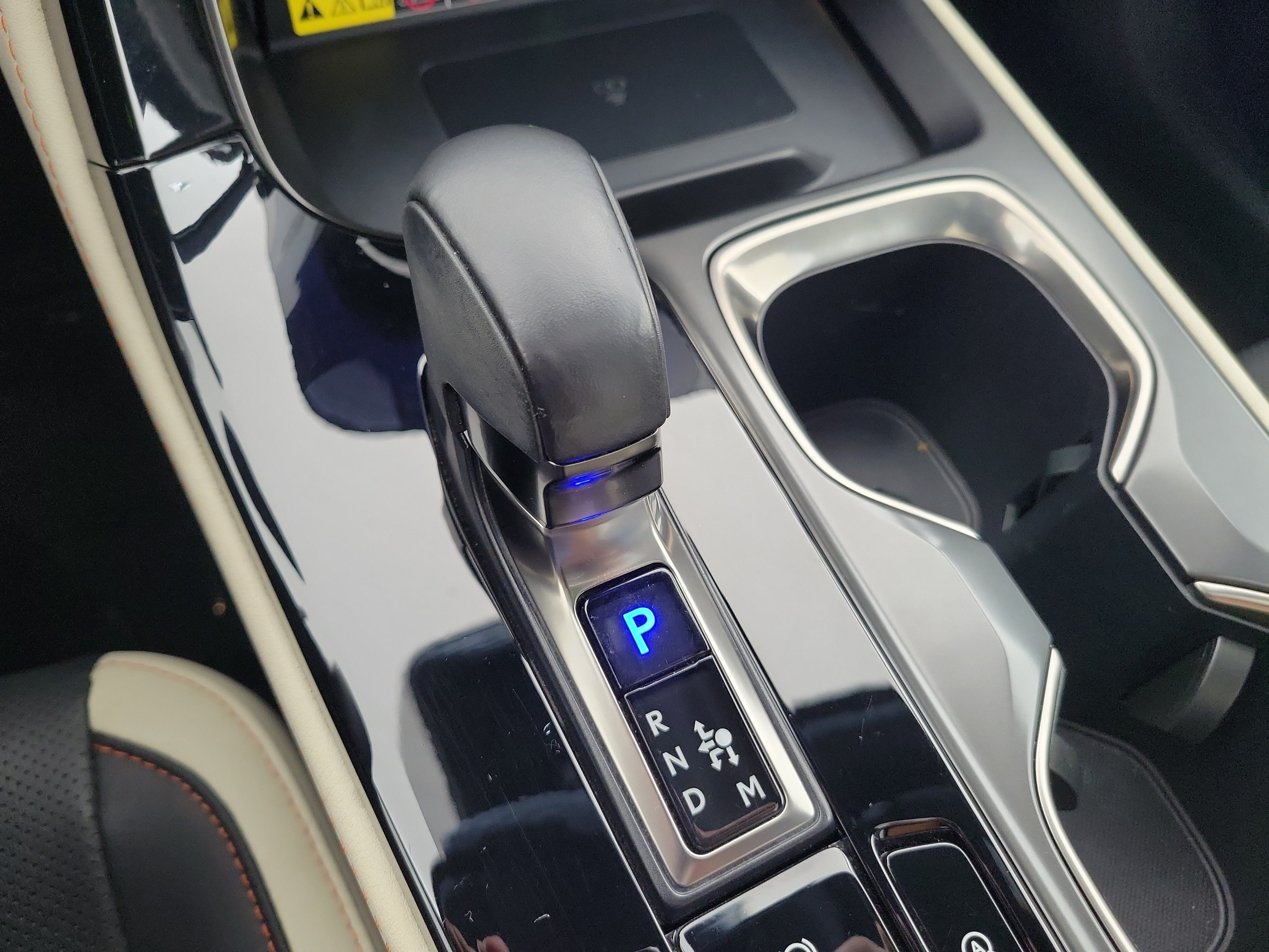 Used 2024 Atomic Silver Lexus NX 250 Premium image 32