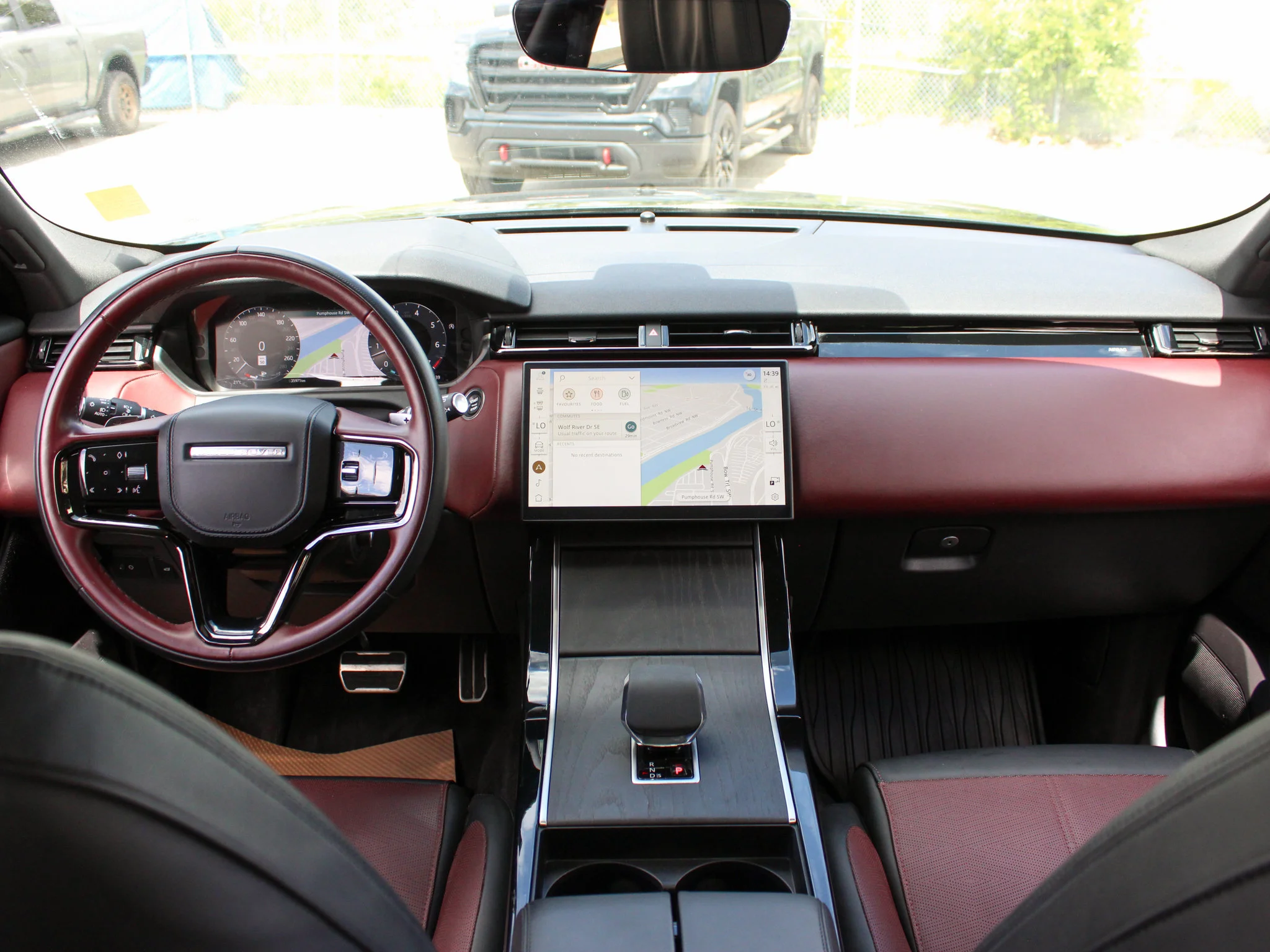 Certified Used 2024 Black Land Rover Dynamic HSE * Mild-Hybrid | 395 HP | Apple CarPlay | Massage Seats | Meridian image 4