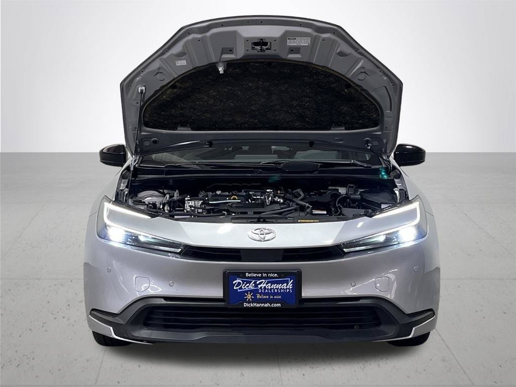 Used 2025 Cutting Edge Toyota LE image 5