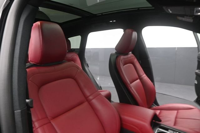 Used 2025 Black Lincoln Grand Touring image 32