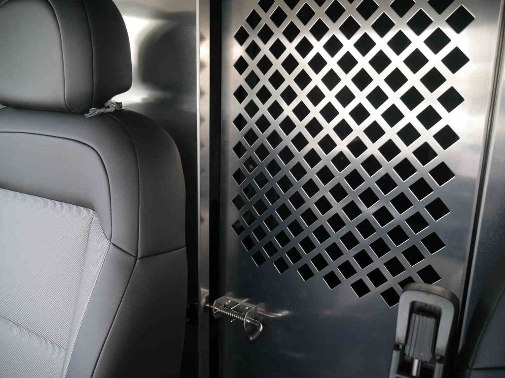 New 2026 Bright White Clear-Coat Exterior Paint RAM  image 33