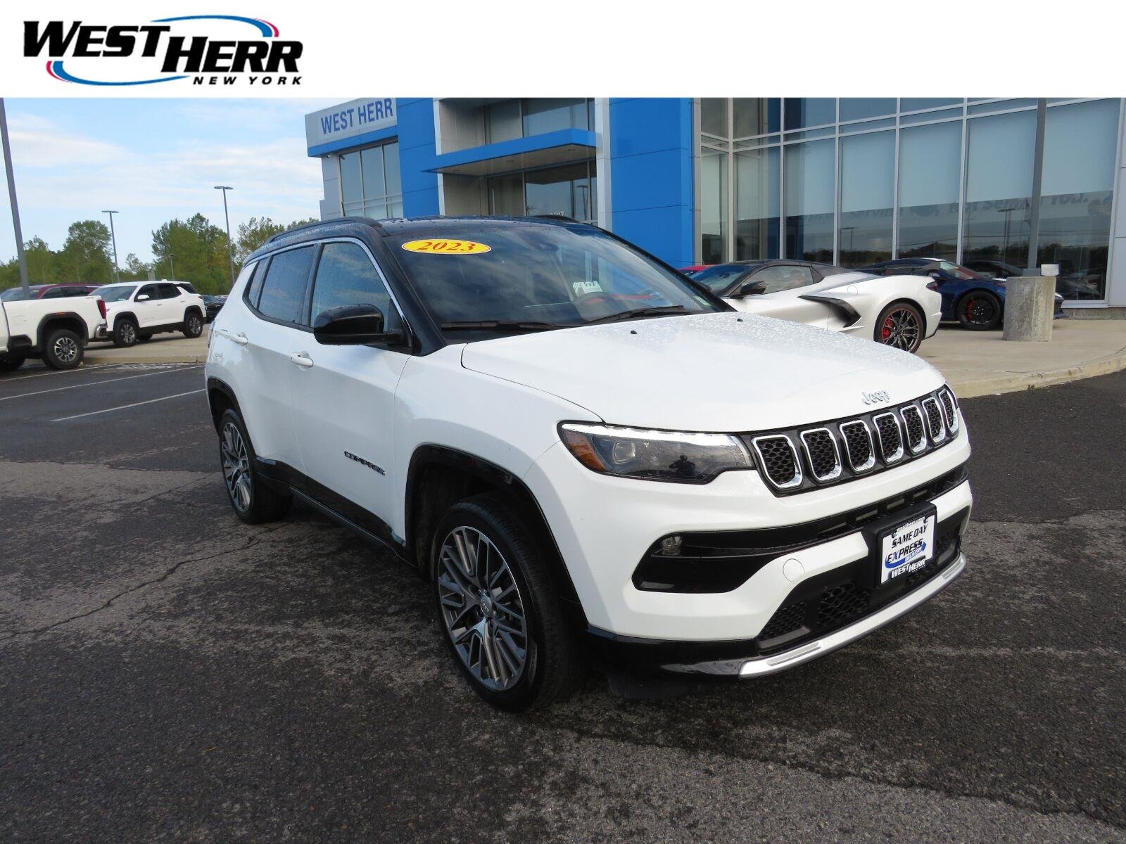 Used 2023 Bright White Clearcoat Jeep Limited image 1