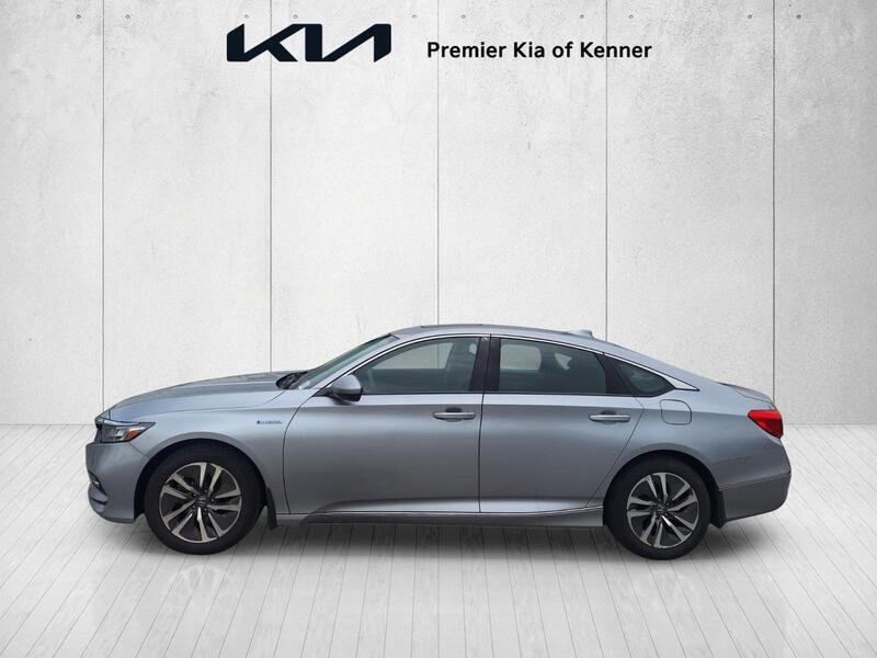 Used 2018  Honda EX image 2