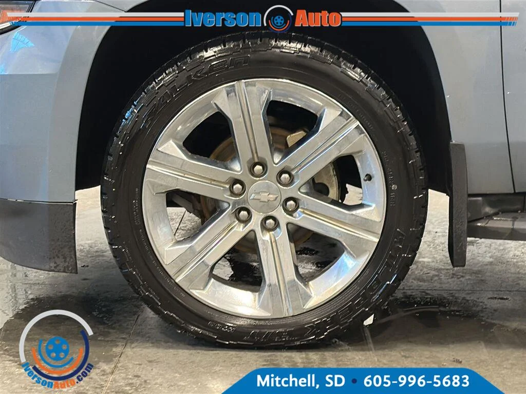 Used 2016 Slate Gray Metallic Chevrolet LT image 9