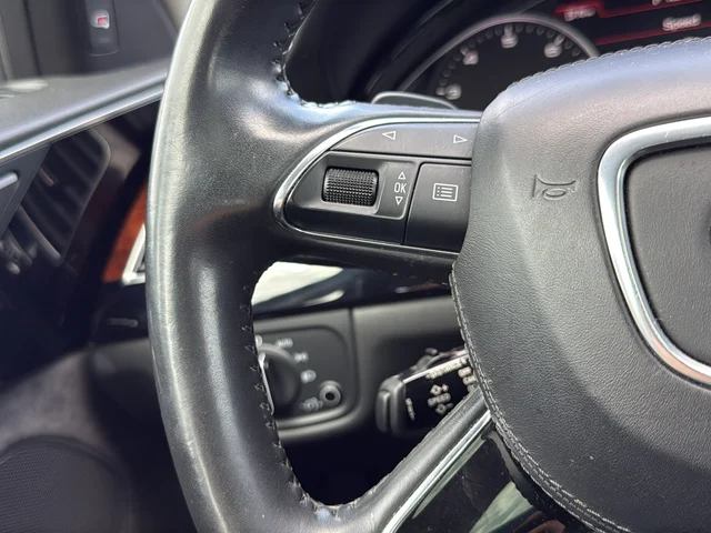 Used 2012 Gray Audi L 4.2 image 37