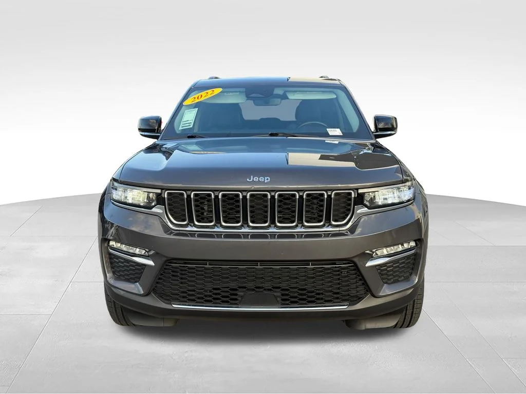 Used 2022 Gray Jeep Limited image 26