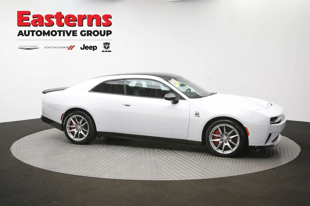 Certified Used 2024 White Dodge R/T Scat Pack image 46