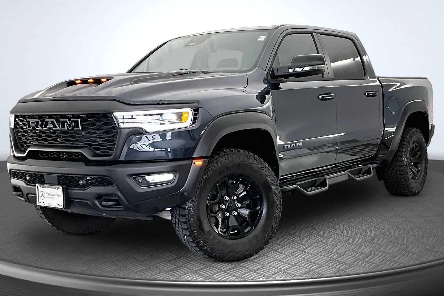2026 RAM 1500 RHO 4x4 Crew Cab 5'7's photo