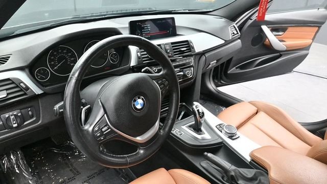 Used 2016 Black BMW 328i xDrive image 18