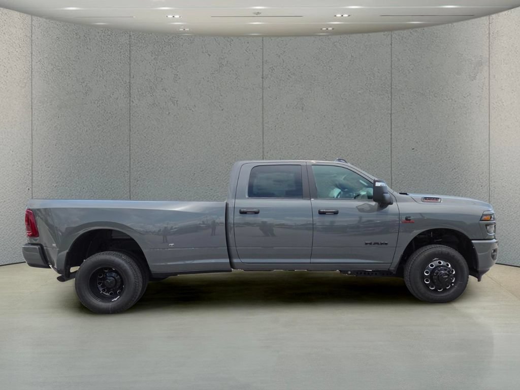 New 2026 Ceramic Gray Clearcoat RAM Big Horn image 2