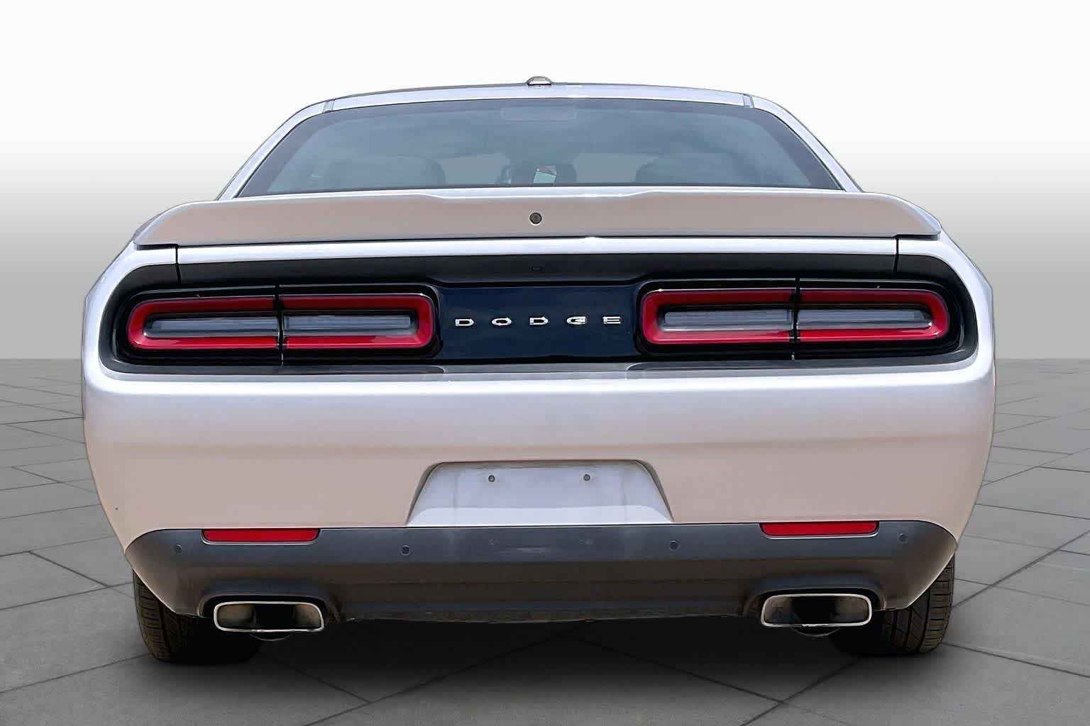 Used 2021 Triple Nickel Clearcoat Dodge R/T image 5
