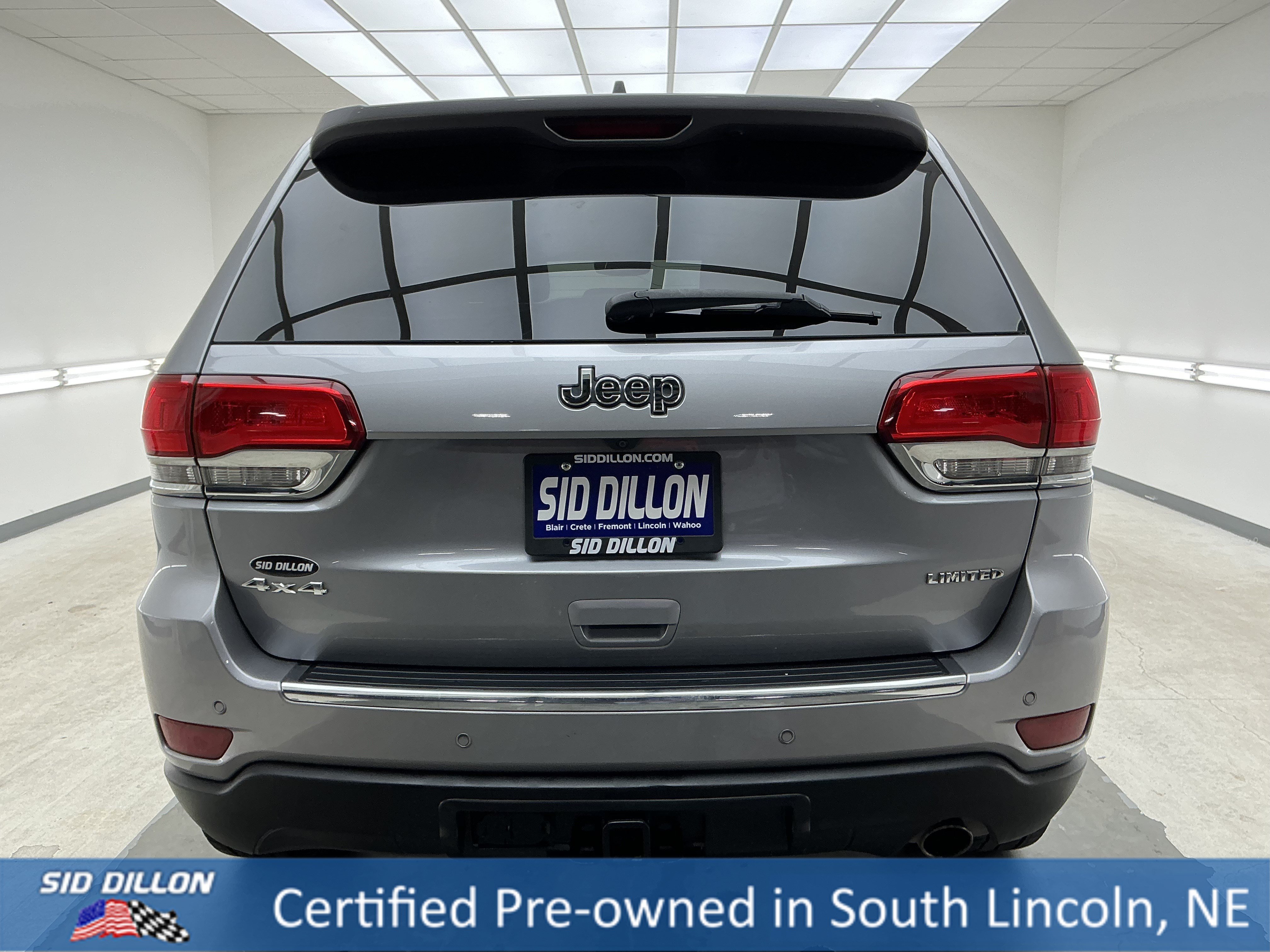 Certified Used 2017 Billet Silver Metallic Clearcoat Jeep Limited image 5