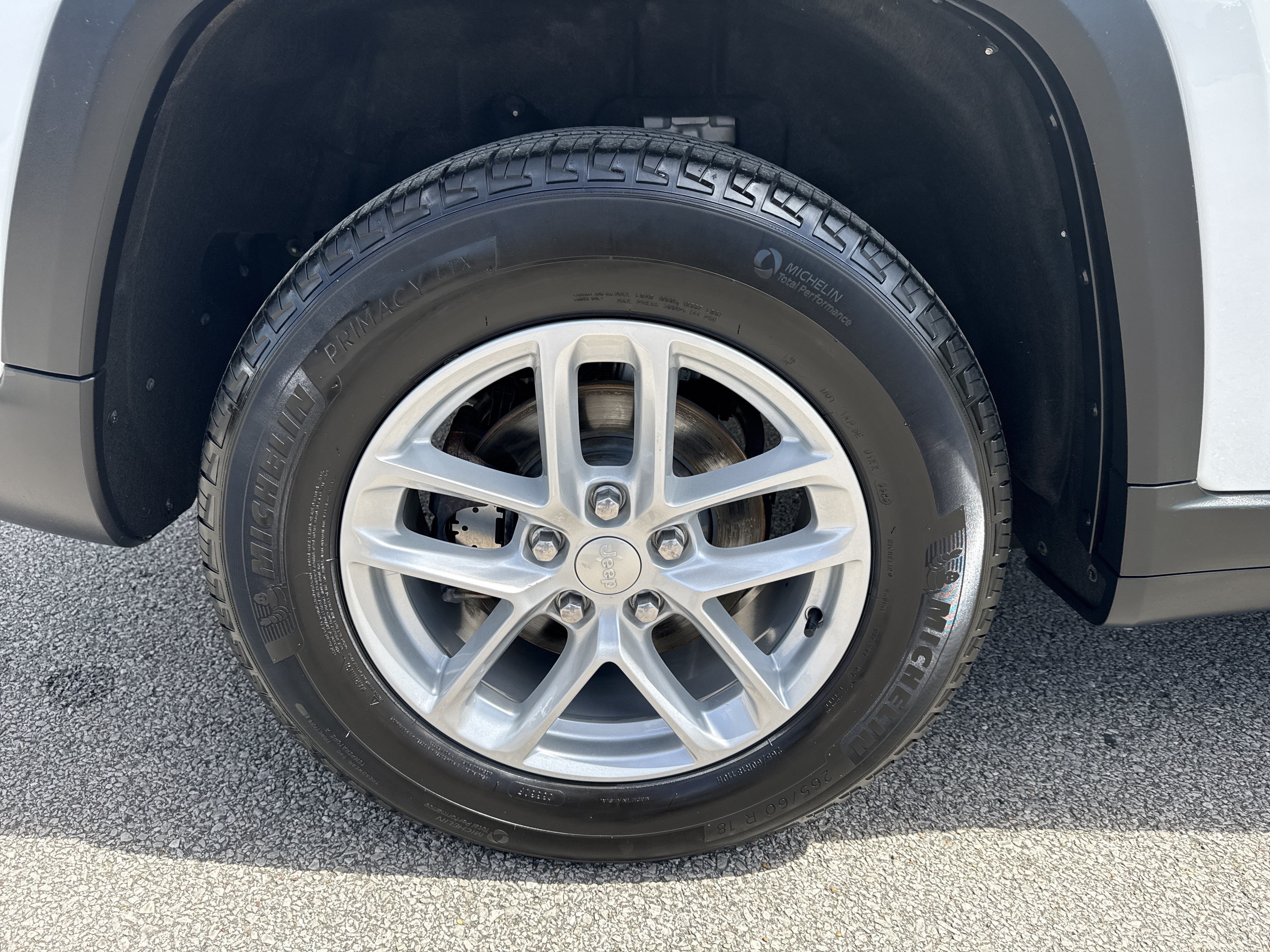 Used 2024 Bright White Clearcoat Jeep Laredo X image 18