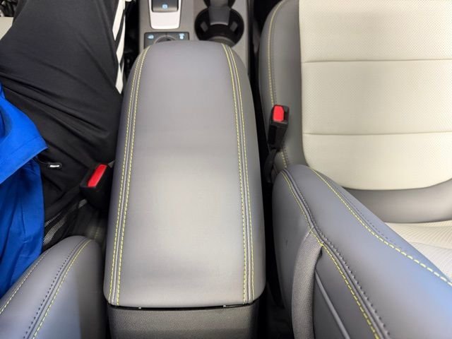 New 2026 Azure Gray Metallic Tri-Coat Ford Badlands® image 37