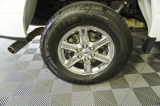 Used 2024 White Ford XLT image 15