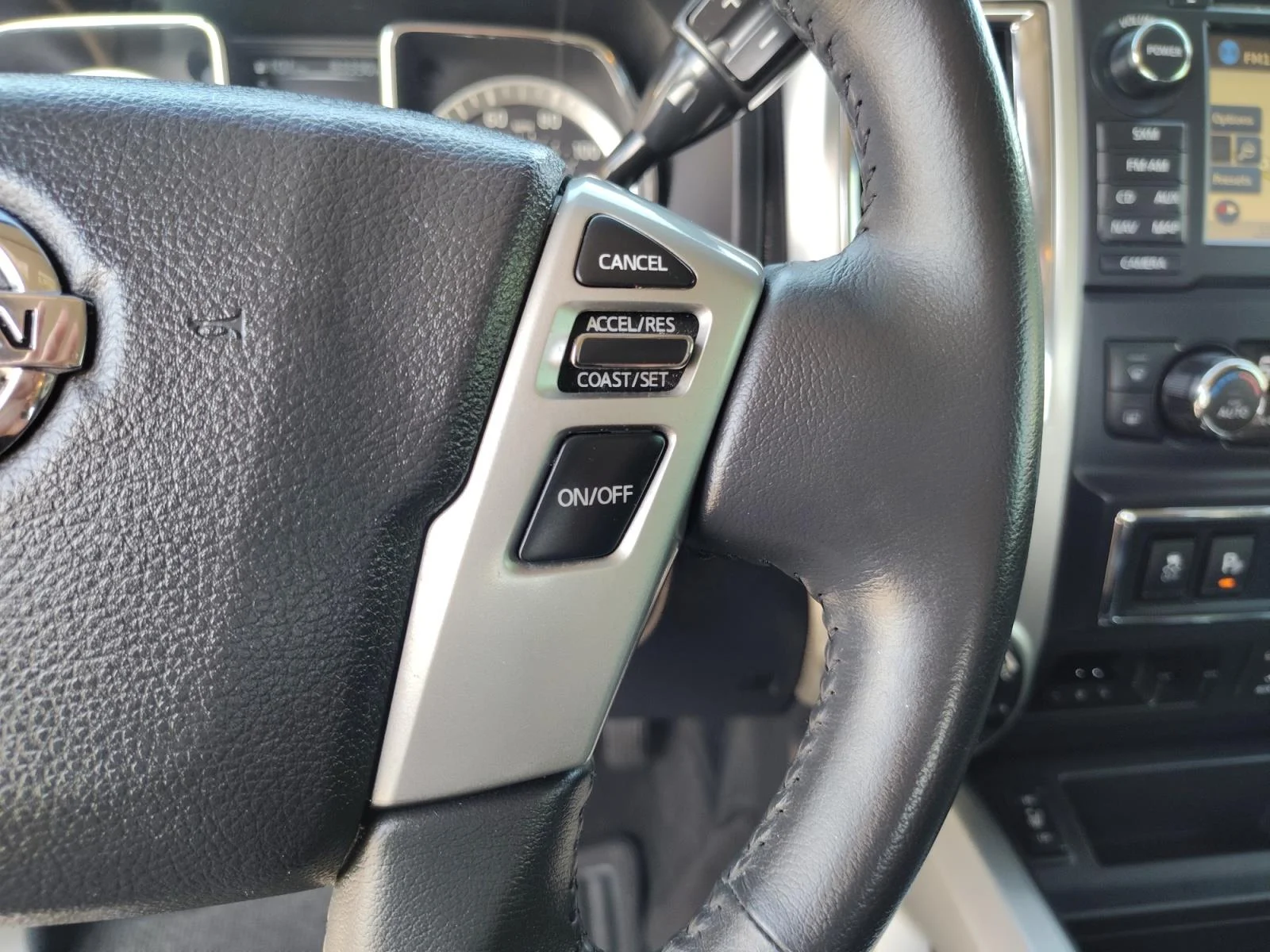 Used 2017 Gray Nissan SL image 20