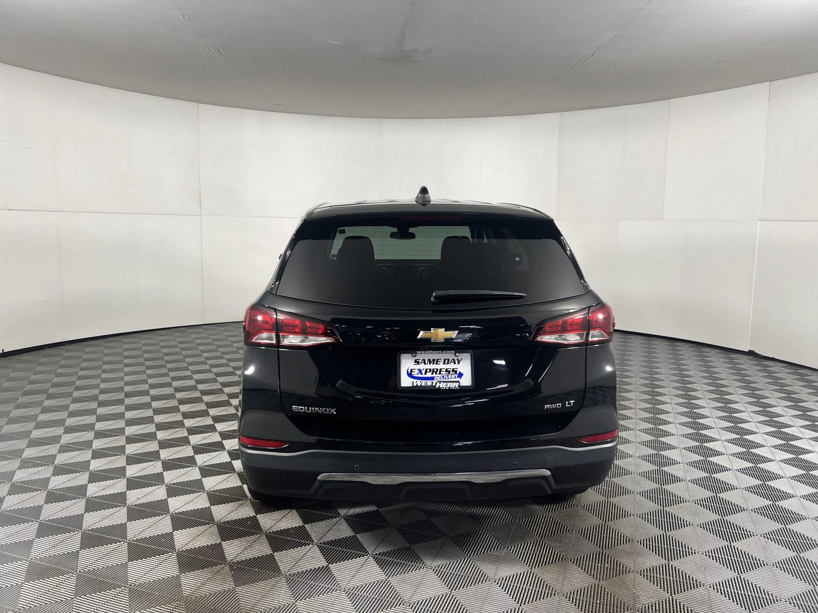 Used 2024 Mosaic Black Metallic Chevrolet LT image 17