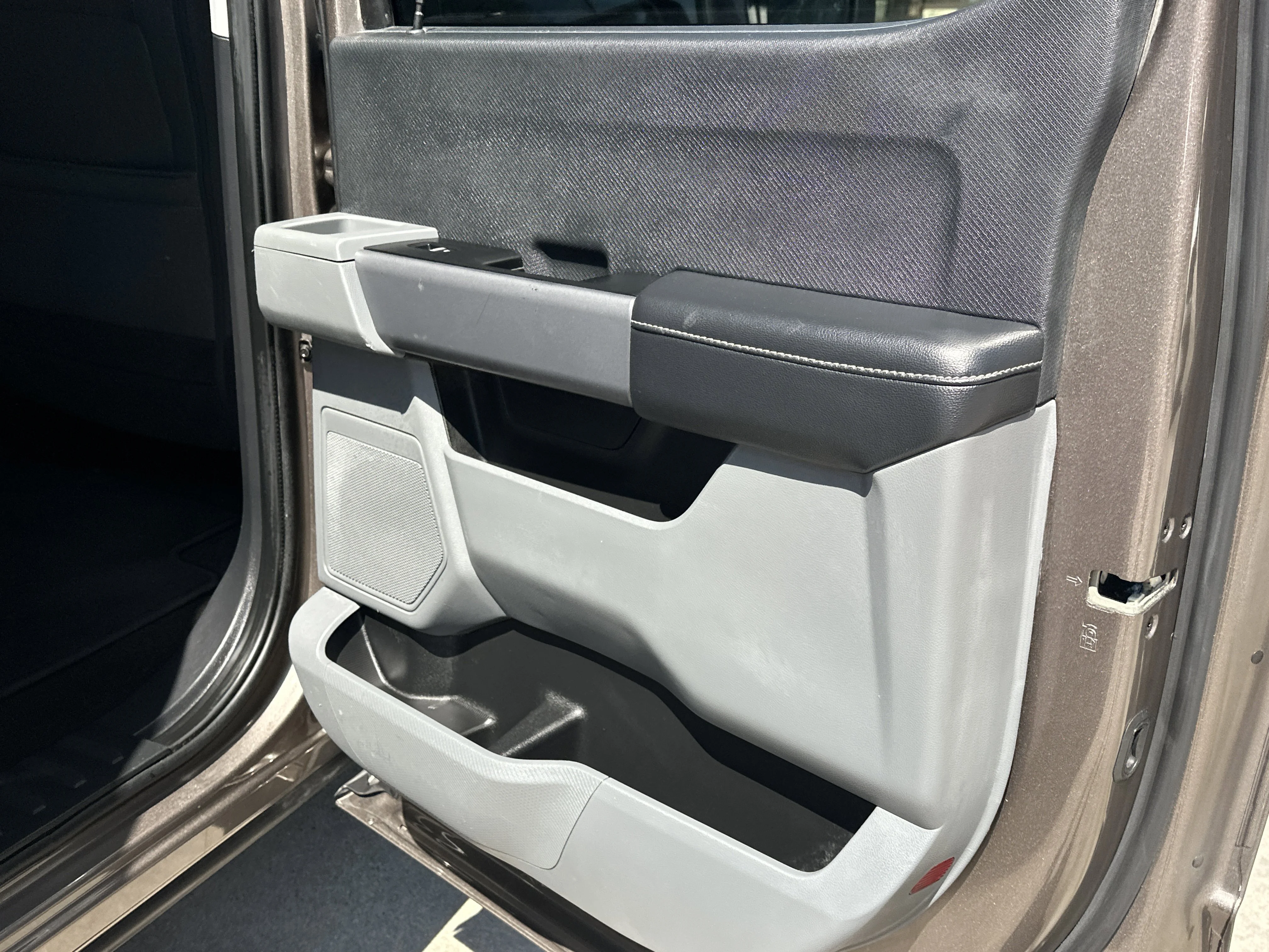 2023 Ford F-150 XLT - Photo 17