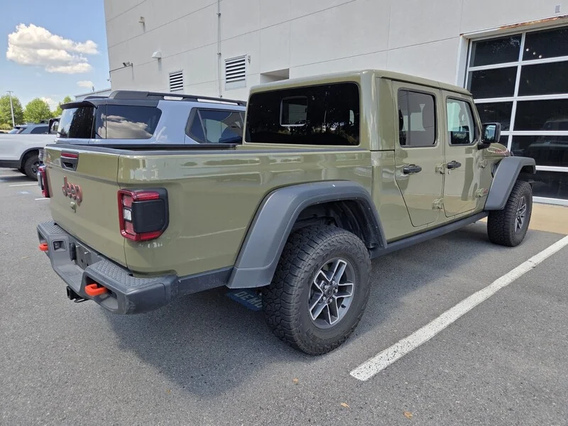 Used 2025 41 JEEP MOJAVE image 5