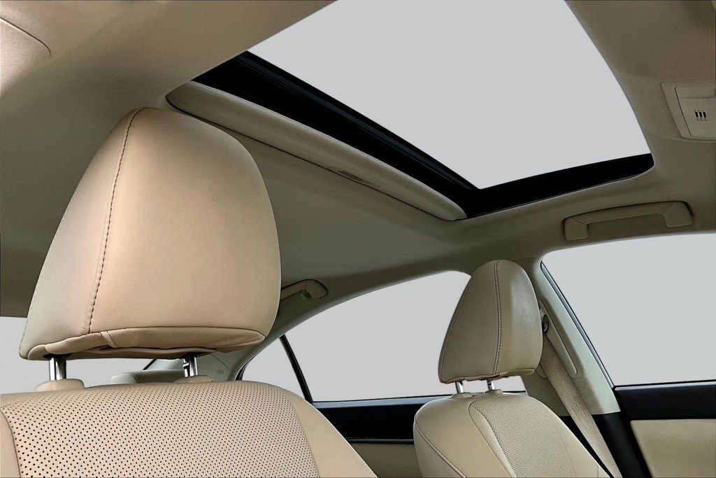 Used 2017 Silver Lexus 350 image 15