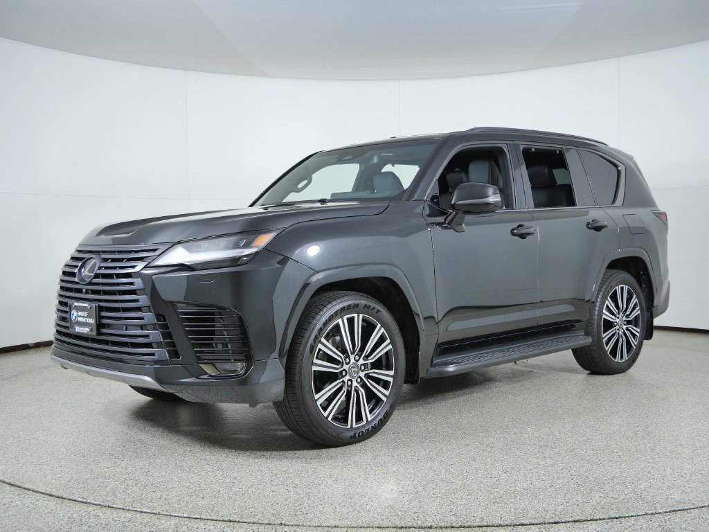 Used 2025 Black Lexus 600 Luxury image 1