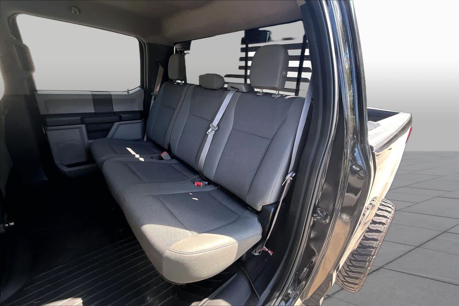 Used 2018 Shadow Black Ford XL image 18
